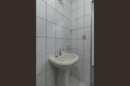 Banheiro de casa para alugar com 2 quartos, 68m² em Parque Paulistano, São Paulo