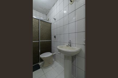 Casa para alugar com 68m², 2 quartos e 1 vaga Casa para alugar com 68m², 2 quartos e 1 vagaBanheiro