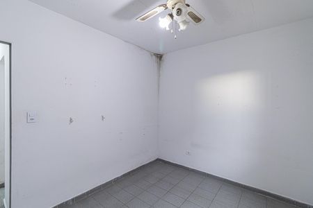 Casa para alugar com 68m², 2 quartos e 1 vaga Casa para alugar com 68m², 2 quartos e 1 vagaQuarto 1