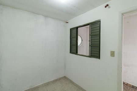 Casa para alugar com 68m², 2 quartos e 1 vaga Casa para alugar com 68m², 2 quartos e 1 vagaQuarto Externo