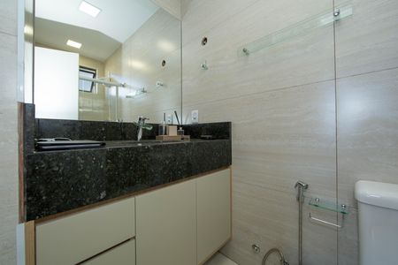 Apartamento à venda com 93m², 3 quartos e 2 vagas Apartamento à venda com 93m², 3 quartos e 2 vagasBANHEIRO2