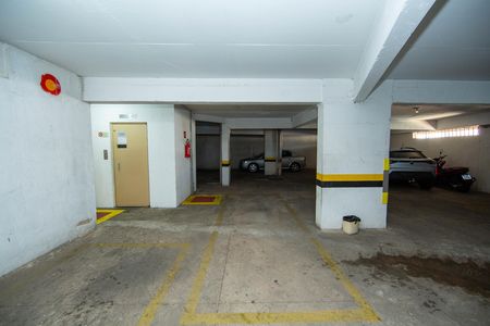 Apartamento à venda com 93m², 3 quartos e 2 vagas Apartamento à venda com 93m², 3 quartos e 2 vagasGARAGEM