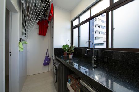 Apartamento à venda com 93m², 3 quartos e 2 vagas Apartamento à venda com 93m², 3 quartos e 2 vagasAREA DE SERVICO