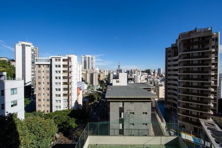 Apartamento à venda com 93m², 3 quartos e 2 vagas Apartamento à venda com 93m², 3 quartos e 2 vagasVISTA