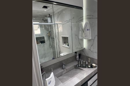 Banheiro de apartamento para alugar com 3 quartos, 90m² em Casa Verde, São Paulo