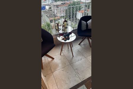 Apartamento para alugar com 90m², 3 quartos e 2 vagas Apartamento para alugar com 90m², 3 quartos e 2 vagasVaranda