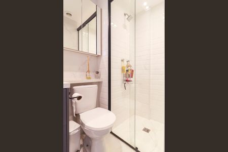 Apartamento para alugar com 54m², 2 quartos e 1 vaga Apartamento para alugar com 54m², 2 quartos e 1 vagaBanheiro