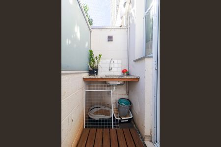 Apartamento para alugar com 54m², 2 quartos e 1 vaga Apartamento para alugar com 54m², 2 quartos e 1 vagaCozinha - Área de Serviço