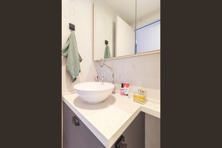 Apartamento para alugar com 54m², 2 quartos e 1 vaga Apartamento para alugar com 54m², 2 quartos e 1 vagaBanheiro