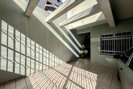 Garagem de casa à venda com 3 quartos, 150m² em Vila Regente Feijó, São Paulo