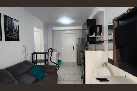 Apartamento à venda com 34m², 2 quartos e sem vaga Apartamento à venda com 34m², 2 quartos e sem vagaSala