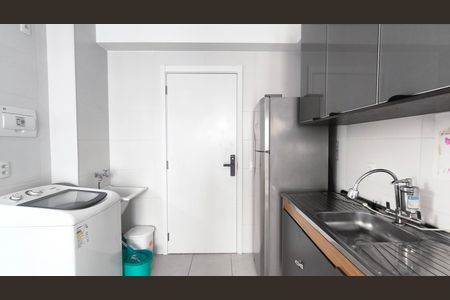 Apartamento à venda com 34m², 2 quartos e sem vaga Apartamento à venda com 34m², 2 quartos e sem vagaCozinha e Área de Serviço
