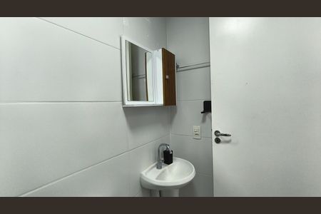 Apartamento à venda com 34m², 2 quartos e sem vaga Apartamento à venda com 34m², 2 quartos e sem vagaBanheiro