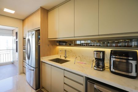 Apartamento à venda com 154m², 3 quartos e 3 vagas Apartamento à venda com 154m², 3 quartos e 3 vagasCozinha