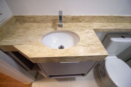 Apartamento para alugar com 63m², 2 quartos e 2 vagas Apartamento para alugar com 63m², 2 quartos e 2 vagasBanheiro Social