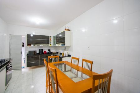 Casa para alugar com 135m², 2 quartos e 1 vaga Casa para alugar com 135m², 2 quartos e 1 vagaCozinha