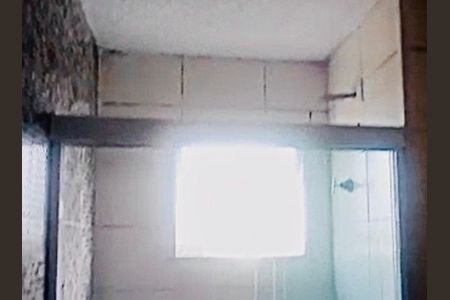 Apartamento para alugar com 45m², 2 quartos e 2 vagas Apartamento para alugar com 45m², 2 quartos e 2 vagasBanheiro