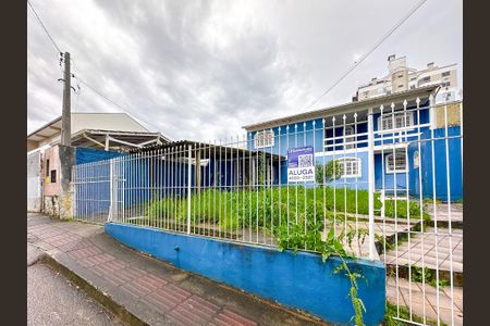 Casa para alugar com 200m², 3 quartos e 2 vagasPlaquinha