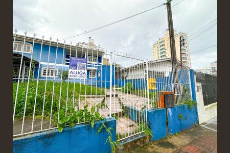 Casa para alugar com 200m², 3 quartos e 2 vagasPlaquinha