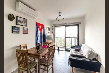 Apartamento à venda com 2 quartos, 67m² em Santa Ifigênia, São Paulo
