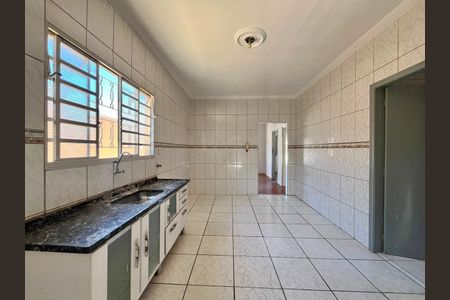 Casa para alugar com 166m², 2 quartos e 2 vagas Casa para alugar com 166m², 2 quartos e 2 vagasCozinha