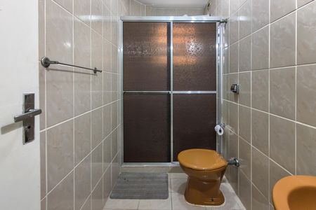 Apartamento para alugar com 71m², 2 quartos e 1 vaga Apartamento para alugar com 71m², 2 quartos e 1 vagaBanheiro
