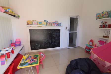 Apartamento para alugar com 123m², 3 quartos e 2 vagasÁrea comum - Brinquedoteca