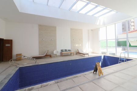 Apartamento para alugar com 123m², 3 quartos e 2 vagasÁrea comum - Piscina