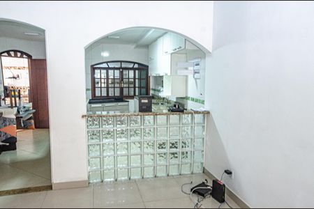 Casa para alugar com 4 quartos, 130m² em Campo Grande, Rio de Janeiro