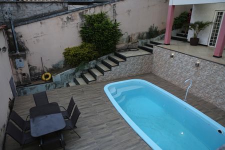 Quintal de casa para alugar com 3 quartos, 320m² em Bonsucesso, Contagem
