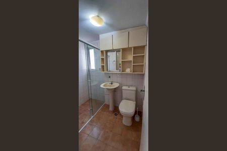 Banheiro de apartamento para alugar com 2 quartos, 68m² em Jardim Ester, São Paulo