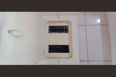 Quadro de Luz de apartamento para alugar com 2 quartos, 68m² em Jardim Ester, São Paulo