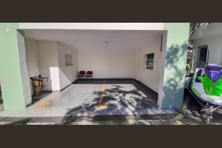 Apartamento à venda com 68m², 2 quartos e 1 vaga