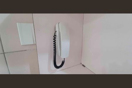 Apartamento à venda com 68m², 2 quartos e 1 vaga Apartamento à venda com 68m², 2 quartos e 1 vagaInterfone