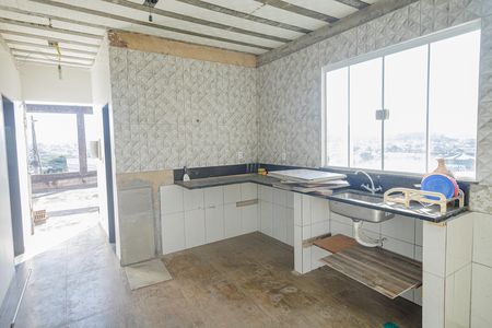 Casa para alugar com 4 quartos, 180m² em Campo Grande, Rio de Janeiro