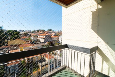 Apartamento à venda com 71m², 3 quartos e 1 vaga Apartamento à venda com 71m², 3 quartos e 1 vagaSacada da Sala