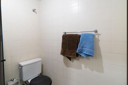 Apartamento à venda com 71m², 3 quartos e 1 vaga Apartamento à venda com 71m², 3 quartos e 1 vagaBanheiro