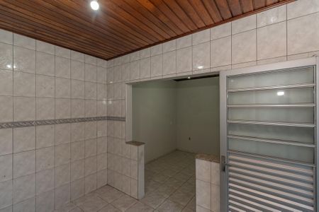Casa à venda com 162m², 5 quartos e 3 vagasCozinha/Edicula Fundos 