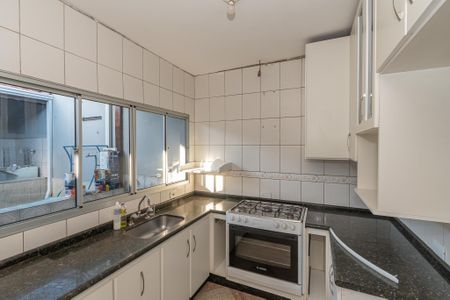 Cozinha  de casa à venda com 5 quartos, 162m² em Jardim Denadai (nova Veneza), Sumaré