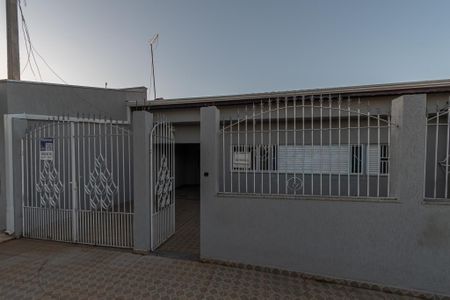 Casa à venda com 162m², 5 quartos e 3 vagasPlaca/Fachada 