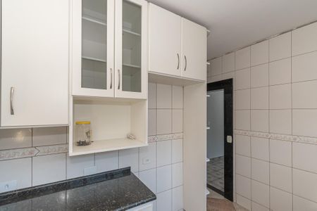 Casa à venda com 162m², 5 quartos e 3 vagasCozinha 
