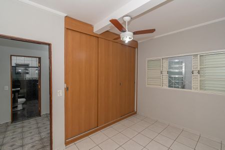 Casa à venda com 162m², 5 quartos e 3 vagasQuarto 1