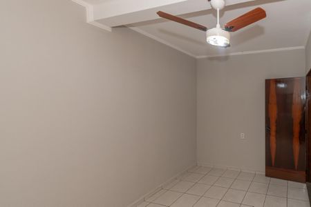 Casa à venda com 162m², 5 quartos e 3 vagasQuarto 1