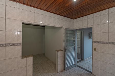 Cozinha/Edicula Fundos  de casa à venda com 5 quartos, 162m² em Jardim Denadai (nova Veneza), Sumaré