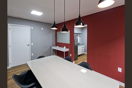 Apartamento para alugar com 67m², 1 quarto e sem vaga