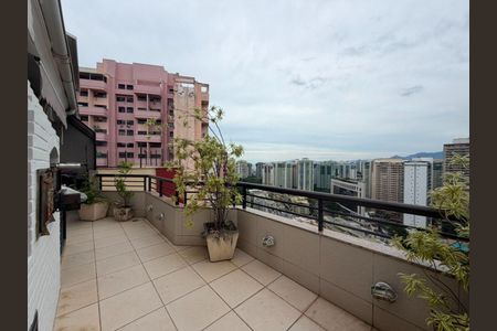 Apartamento para alugar com 163m², 3 quartos e 2 vagas