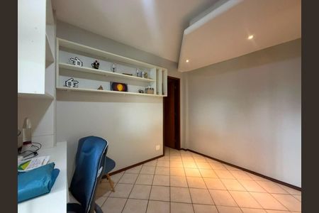 Apartamento para alugar com 163m², 3 quartos e 2 vagas