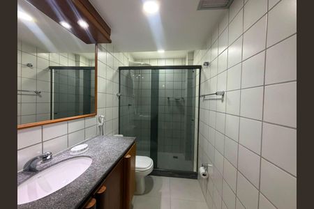 Apartamento para alugar com 163m², 3 quartos e 2 vagas