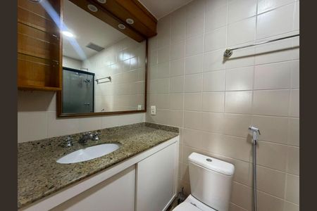 Apartamento para alugar com 163m², 3 quartos e 2 vagas