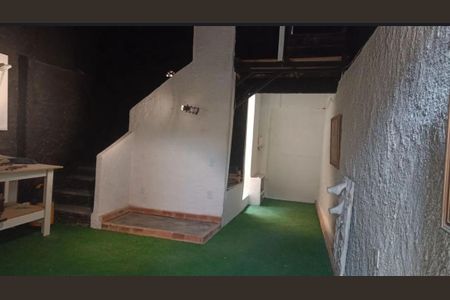 Casa à venda com 1 quarto, 240m² em Cidade Nova, Rio de Janeiro